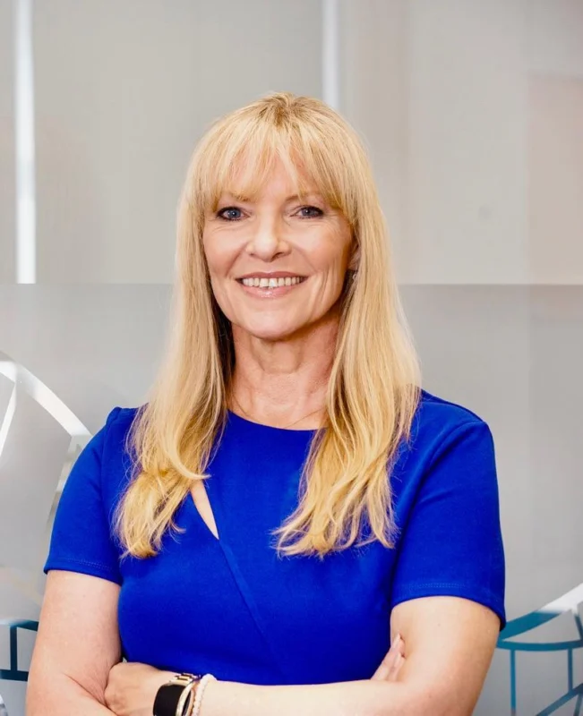 Image of Leigh Thomas